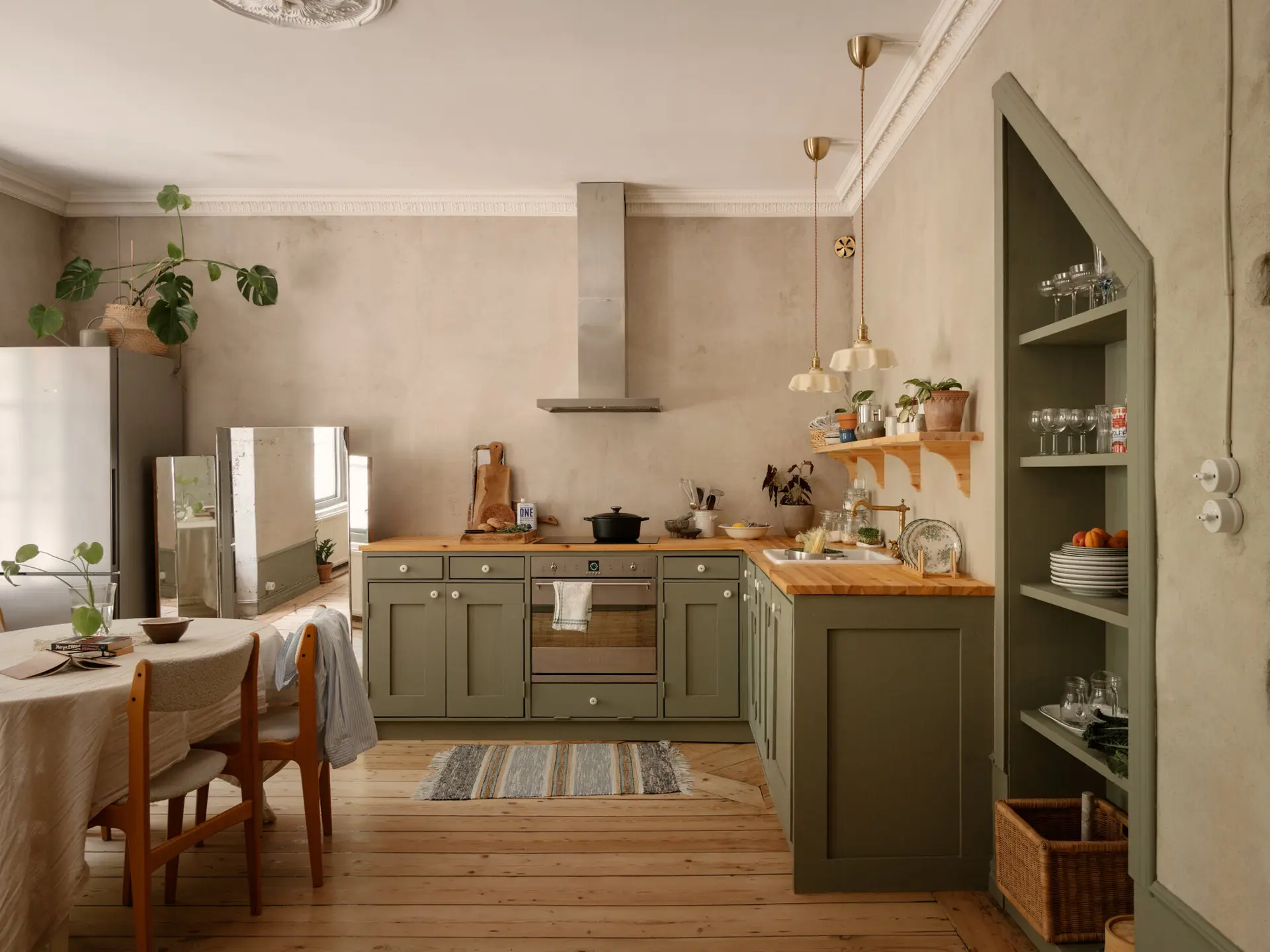 sage green shaker style kitchen 56sqm apartement Scandinavian decor sage green shaker style kitchen 56sqm apartement Scandinavian decor