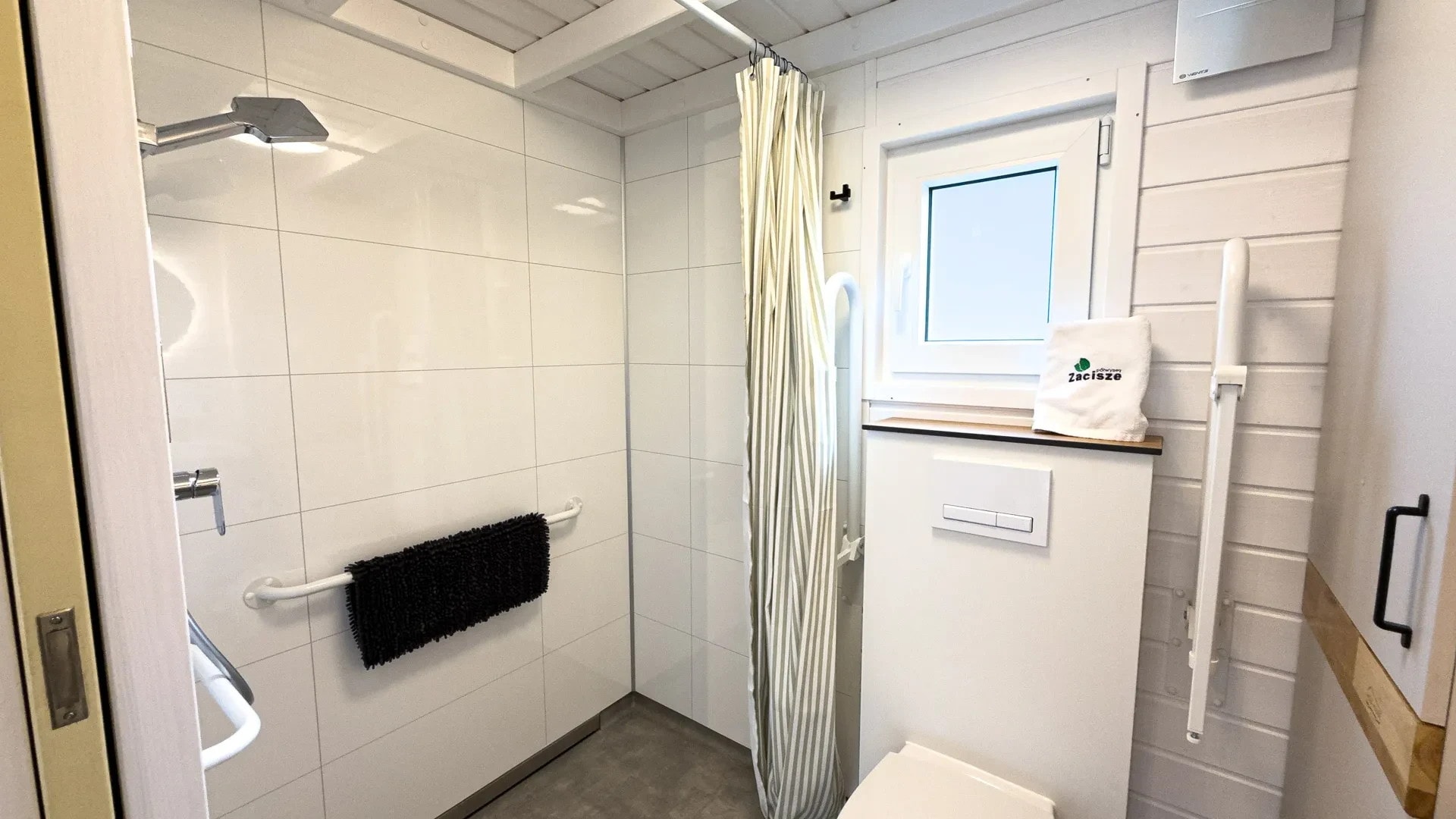 salle de bain inclusive salle de bain inclusive
