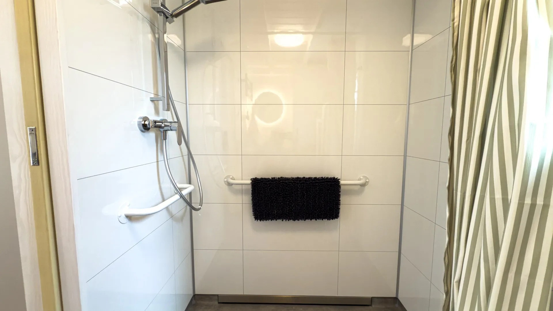salle de bain inclusive salle de bain inclusive