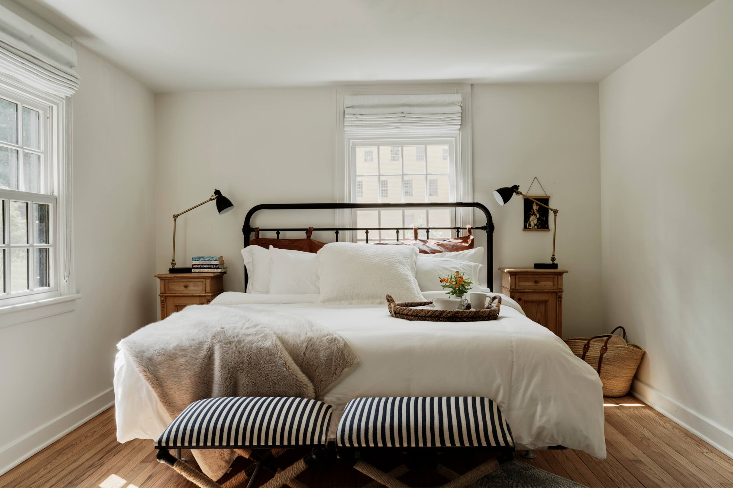 chambre décoration campagne chic maison ancienne au style shaker à louer chez Airbnb chambre décoration campagne chic maison ancienne au style shaker à louer chez Airbnb