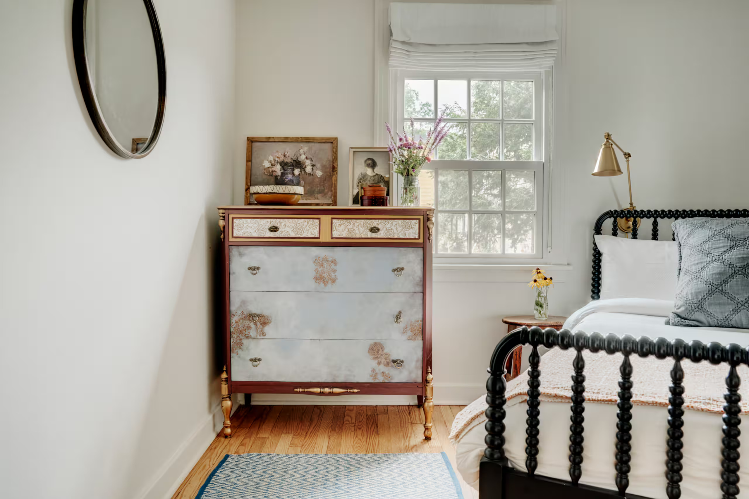 chambre décoration campagne chic maison ancienne au style shaker à louer chez Airbnb chambre décoration campagne chic maison ancienne au style shaker à louer chez Airbnb