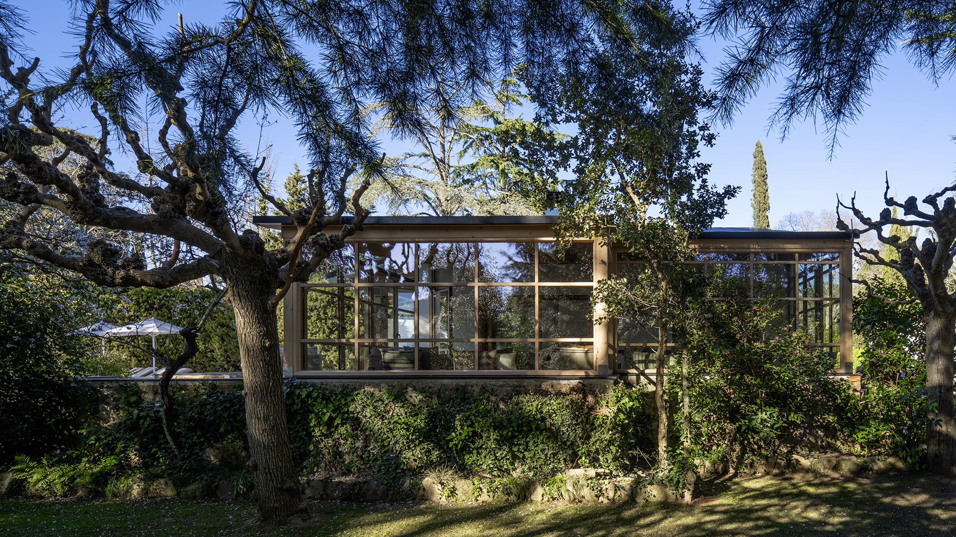 maison Espagne "Refuge in the Woods" par Susanna Cots