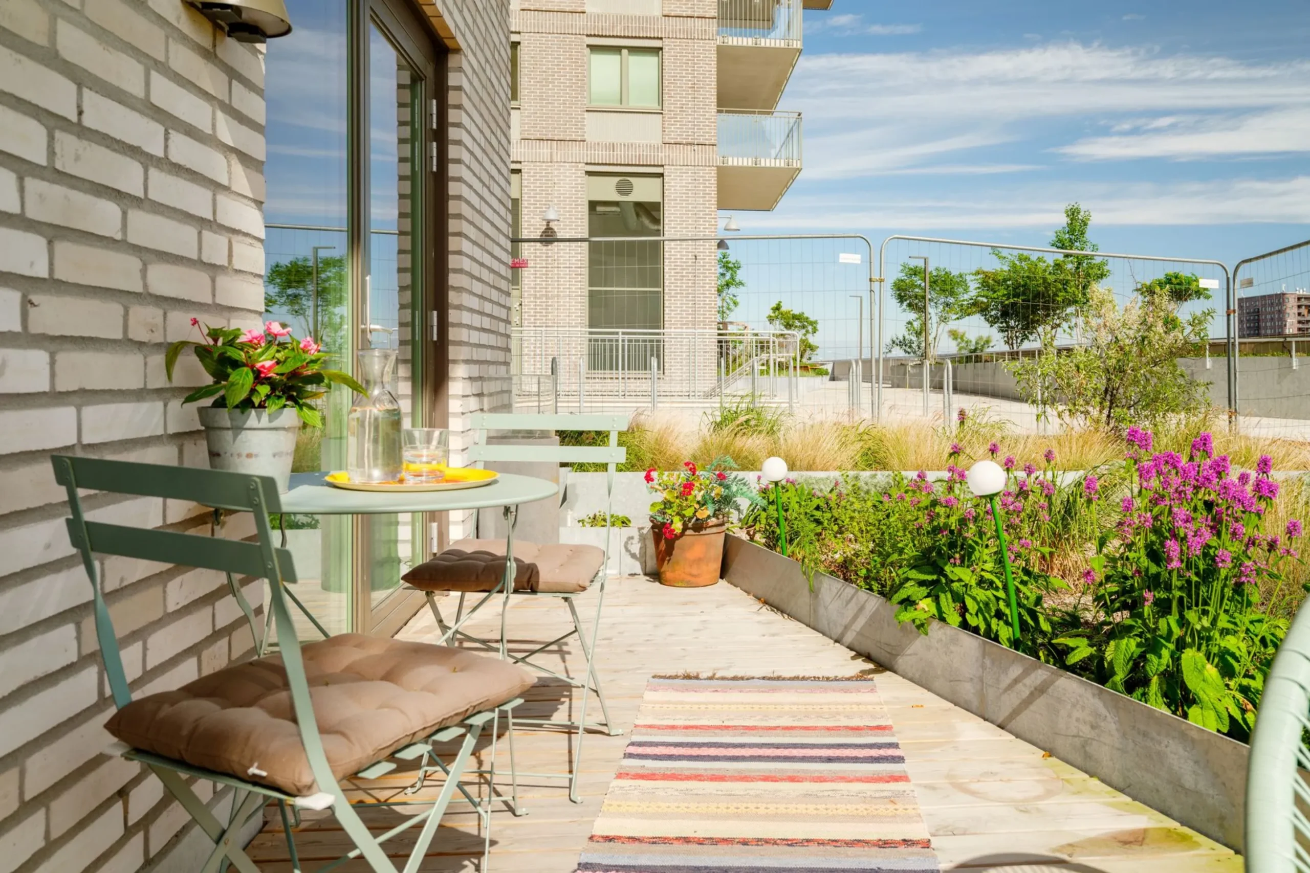 terrasse ensoleillée appartement en duplex terrasse ensoleillée appartement en duplex