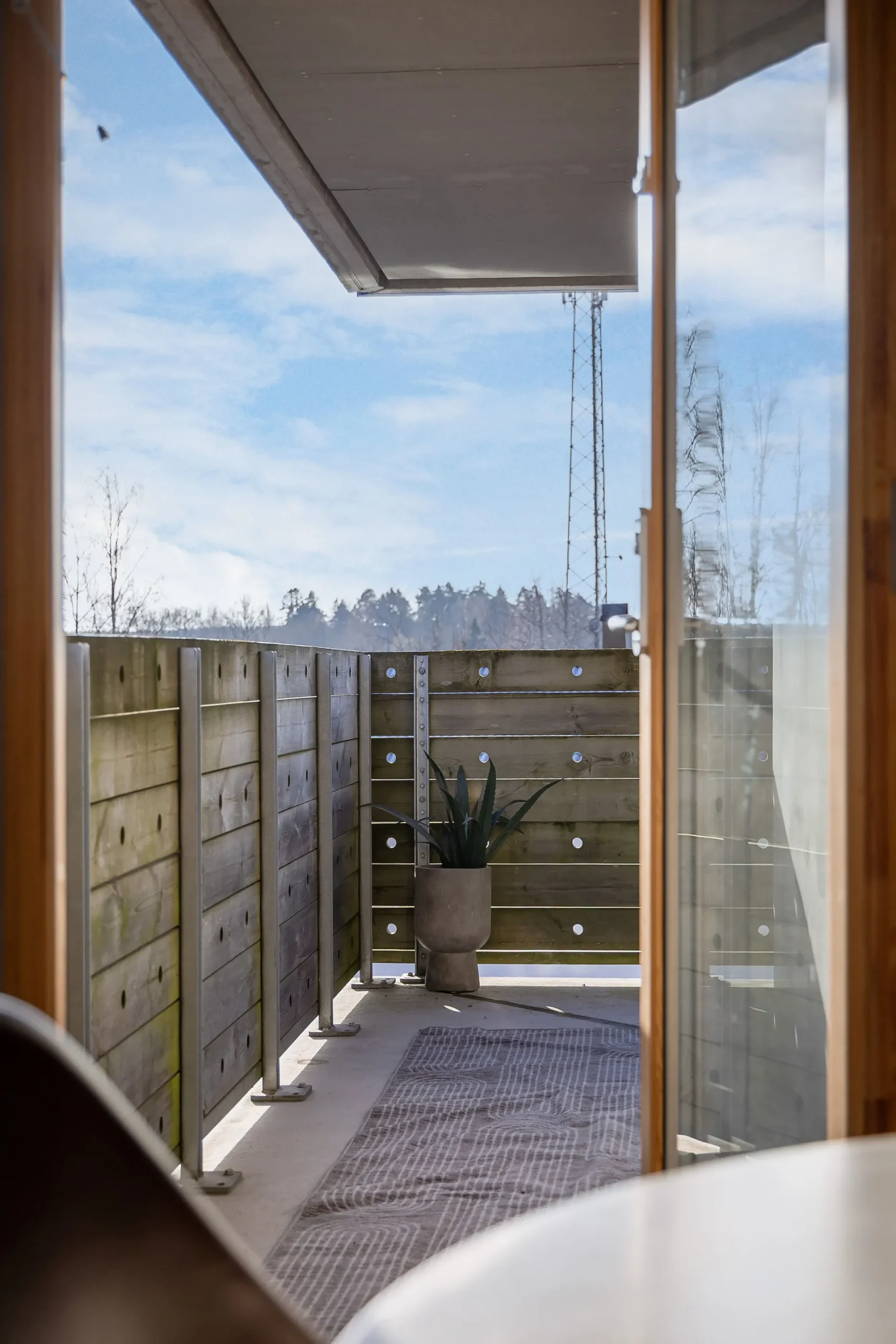 balcony balcony