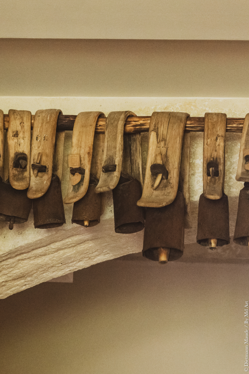 entryway rustic chic decor Mas de Peint Camargue France entryway rustic chic decor Mas de Peint Camargue France