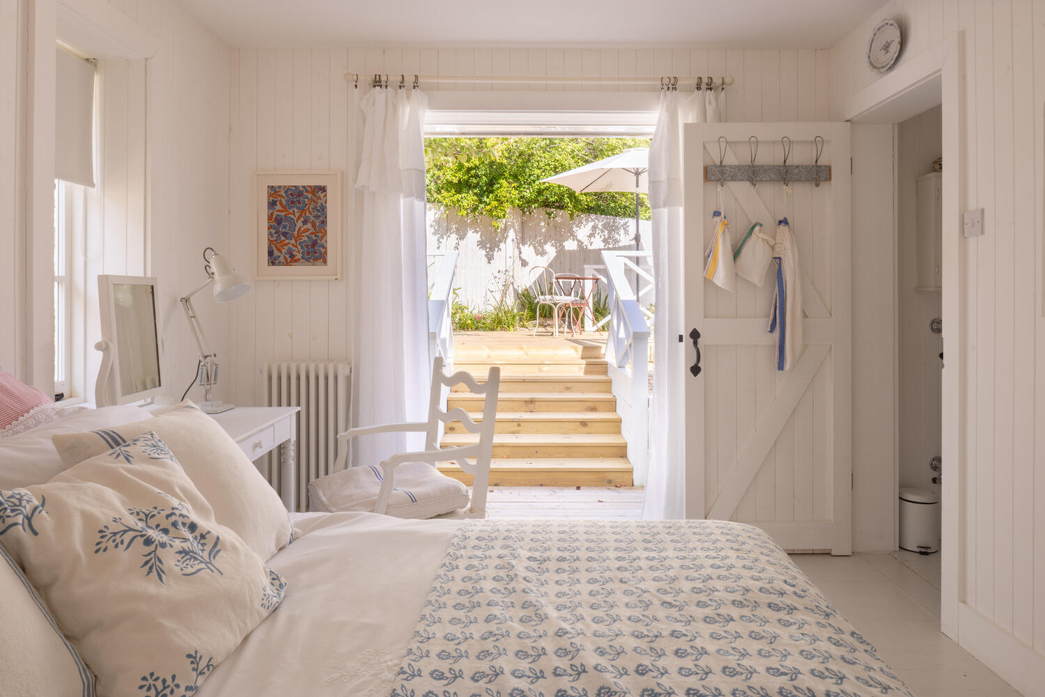 chambre décoration campagne chic maison blanche en bord de mer chambre décoration campagne chic maison blanche en bord de mer