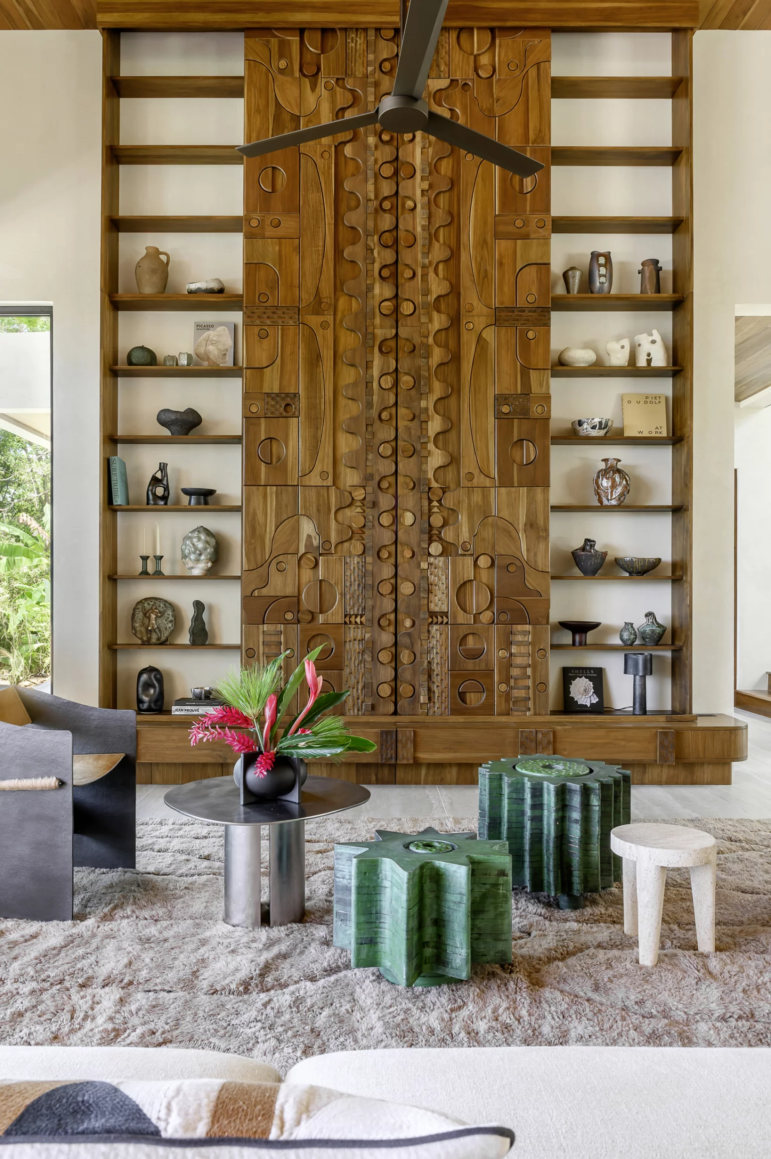 salon décoration contemporaine double hauteur maison Costa Rica