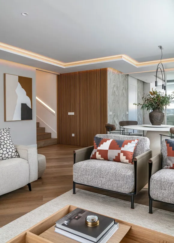 salon décoration contemporaine grise